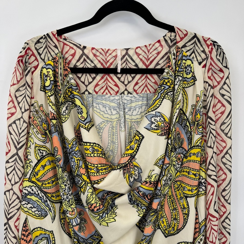 Free People Mixed Print Cowl Neck Blouse Womens Medium Red Cream Hippie Boho - Picture 3 of 13